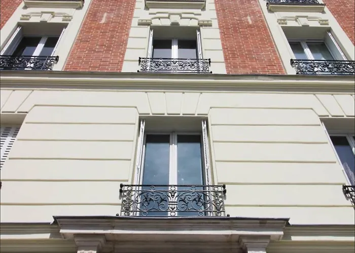 Апартаменты Boulevard Brune Париж
